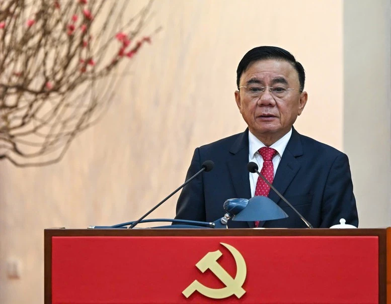 Thường trực Ban Bí thư Trần Cẩm Tú.