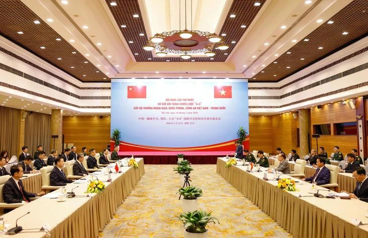 Toàn cảnh Đối thoại 3+3 đầu tiên giữa Bộ Quốc phòng, Ngoại giao và Công an Việt Nam - Trung Quốc - Ảnh: Bộ Ngoại giao cung cấp.