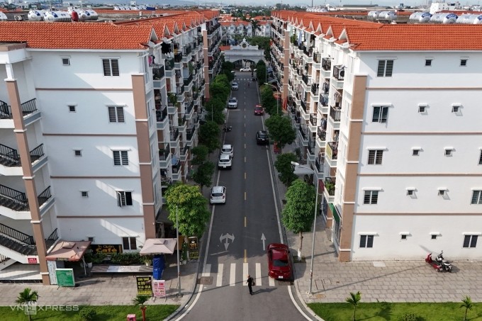 مشروع إسكان اجتماعي في هاي فونج. Một dự án nhà ở xã hội tại Hải Phòng.