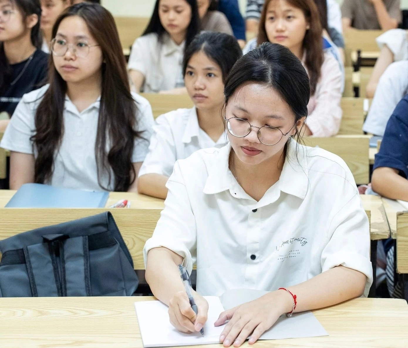 Các cơ sở giáo dục phải hoàn thành việc công bố thông tin tuyển sinh trên trang điện tử của cơ sở đào tạo vào ngày 15/2/2026.