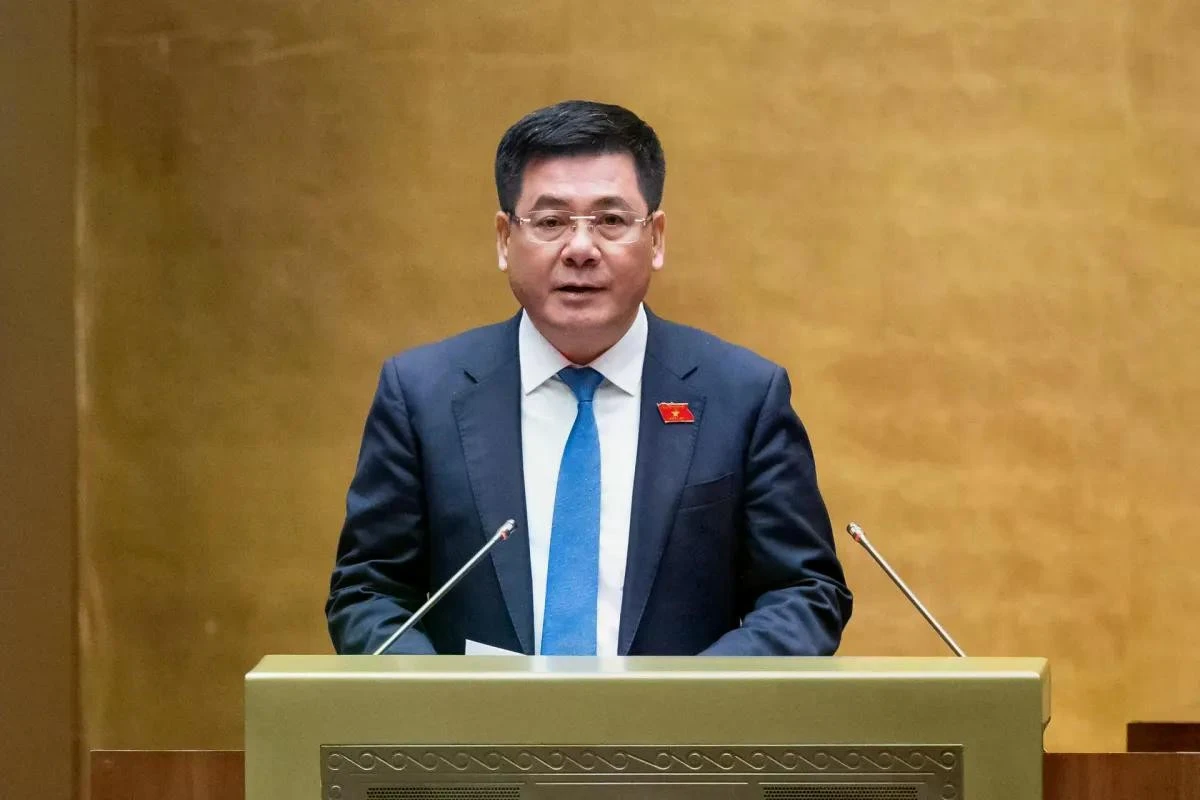 Phó Chủ tịch Quốc hội Nguyễn Hồng Diên