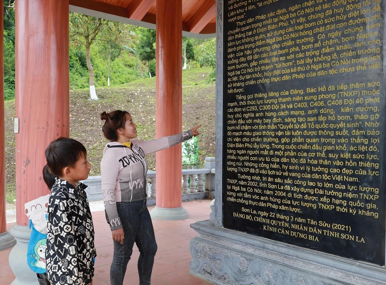 Khu di tích Ngã ba Cò Nòi địa chỉ đỏ giáo dục truyền thống cho thế hệ trẻ.