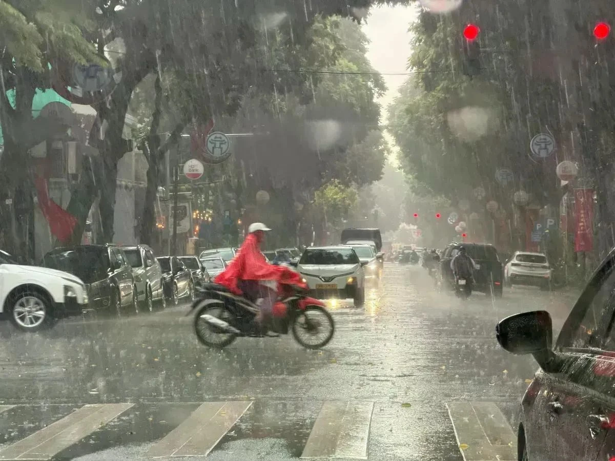 Tổng lượng mưa cả đợt ở khu vực Bắc Bộ và Bắc Trung Bộ tính từ chiều 4/8 đến đêm 6/8 phổ biến từ 100- 200mm, cục bộ có nơi trên 300mm.