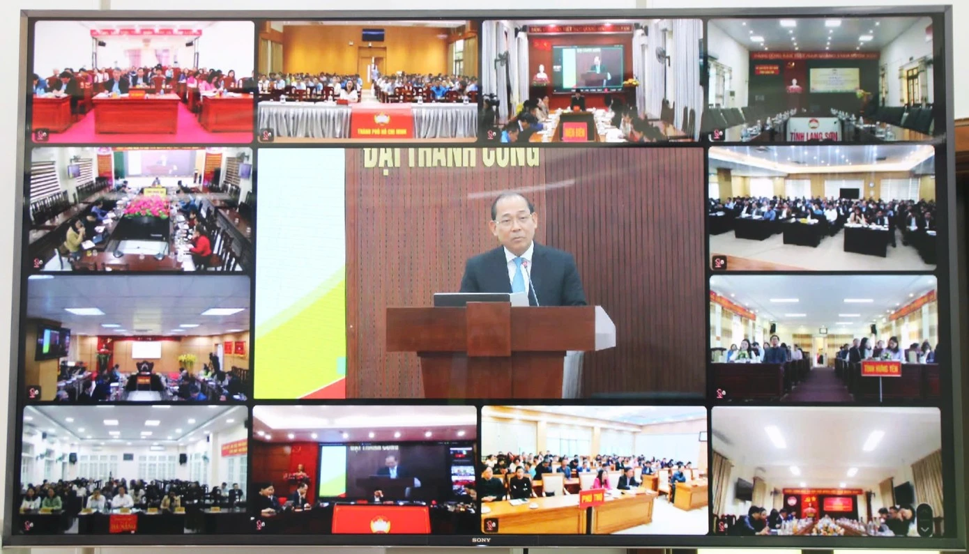 Hội nghị được phát trực tuyến đến các điểm cầu trên toàn quốc. Ảnh: PV.