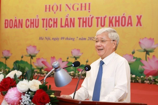 Chủ tịch Uỷ ban Trung ương MTTQ Việt Nam Đỗ Văn Chiến phát biểu tại hội nghị.