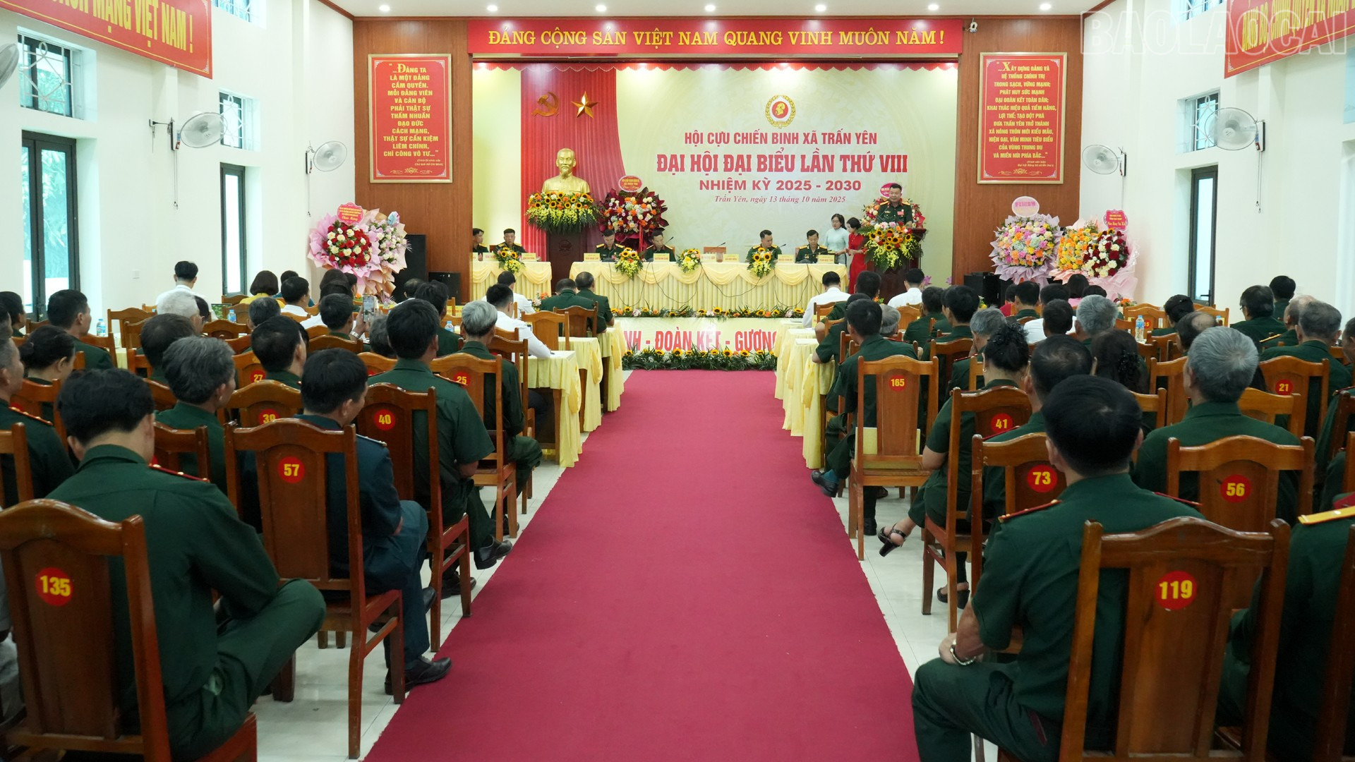 Quang cảnh đại hội. Quang cảnh đại hội.