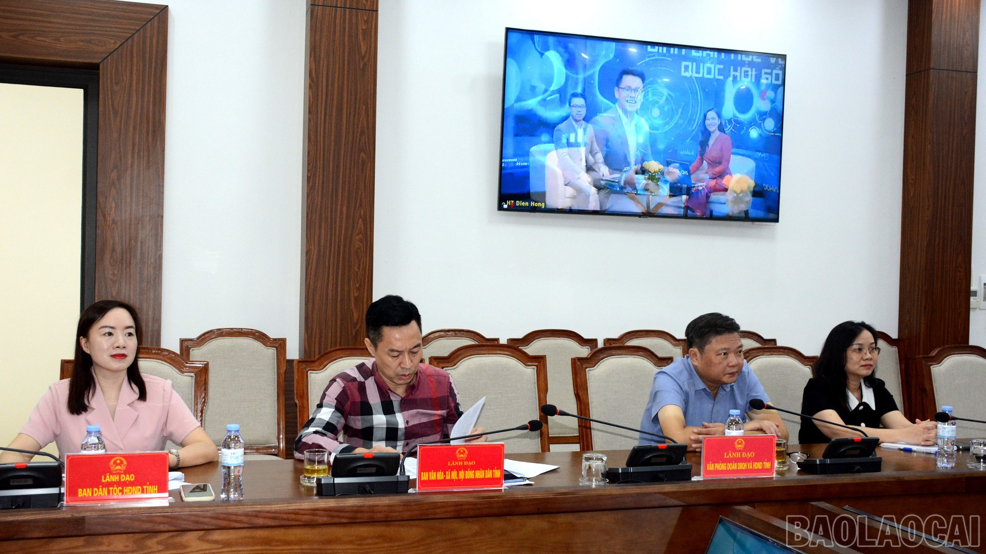 Các đại biểu dự Hội nghị tại điểm cầu tỉnh Lào Cai. baolaocai-br_13-9-doan2.jpg