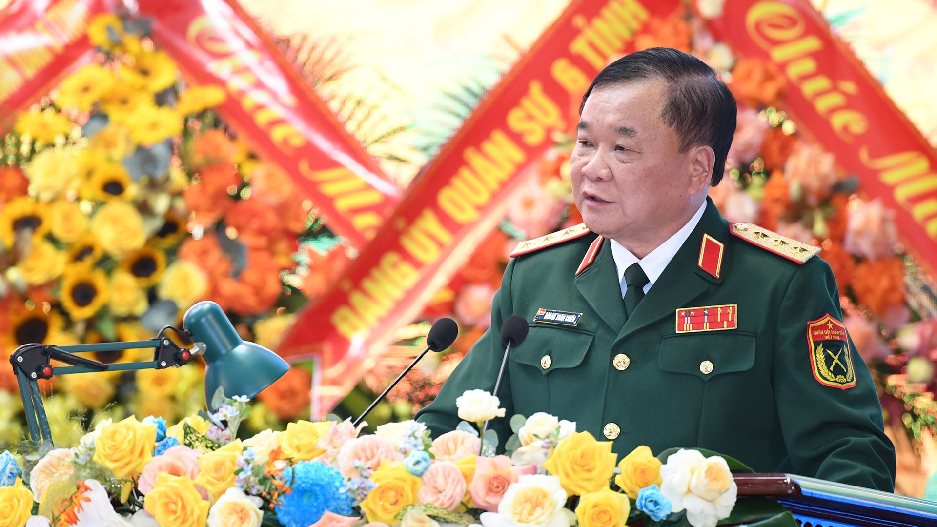 Thượng tướng Hoàng Xuân Chiến phát biểu chỉ đạo tại Đại hội. 18-8-qk-02.jpg