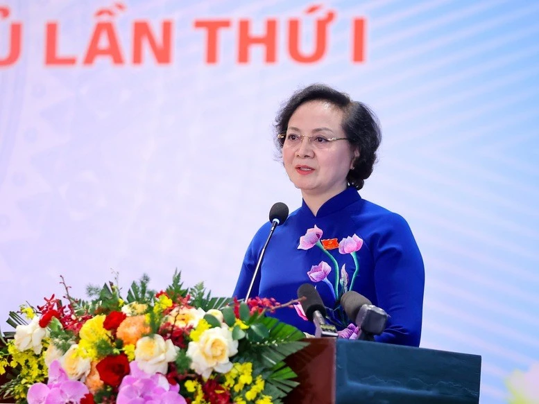 Bộ trưởng Bộ Nội vụ Phạm Thị Thanh Trà trao đổi với báo chí tại họp báo thông tin về kết quả Đại hội Đảng bộ Chính phủ.