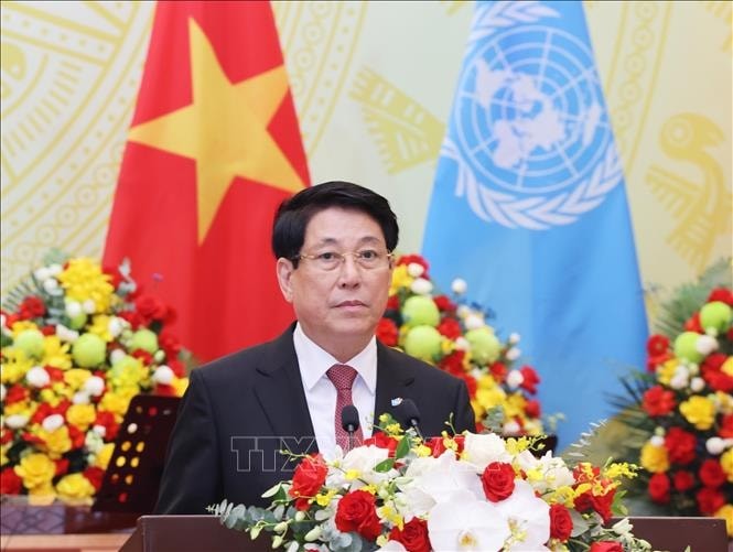 Chủ tịch nước Lương Cường phát biểu chào mừng. Chủ tịch nước Lương Cường phát biểu chào mừng.