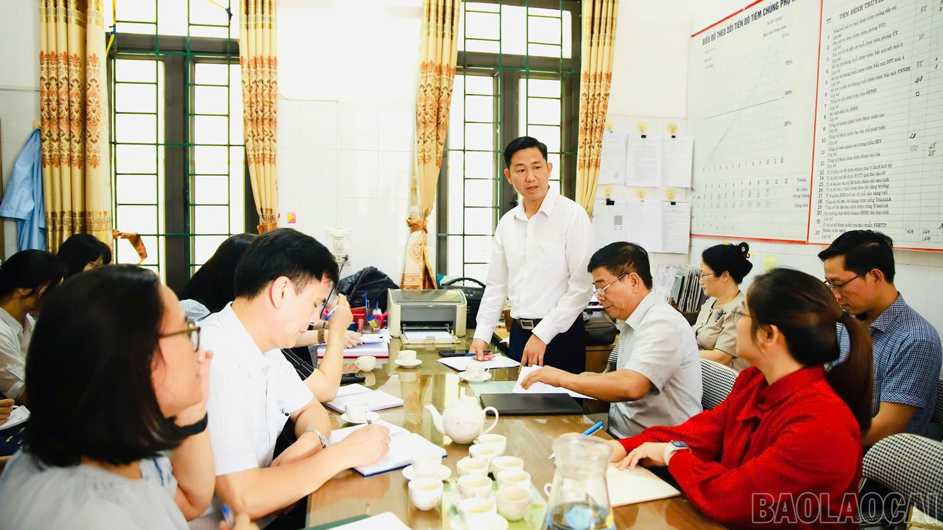 Đoàn công tác khảo sát cơ sở vật chất tại một số trạm y tế xã của tỉnh Lào Cai. baolaocai-br_19-7-mtqg3.jpg