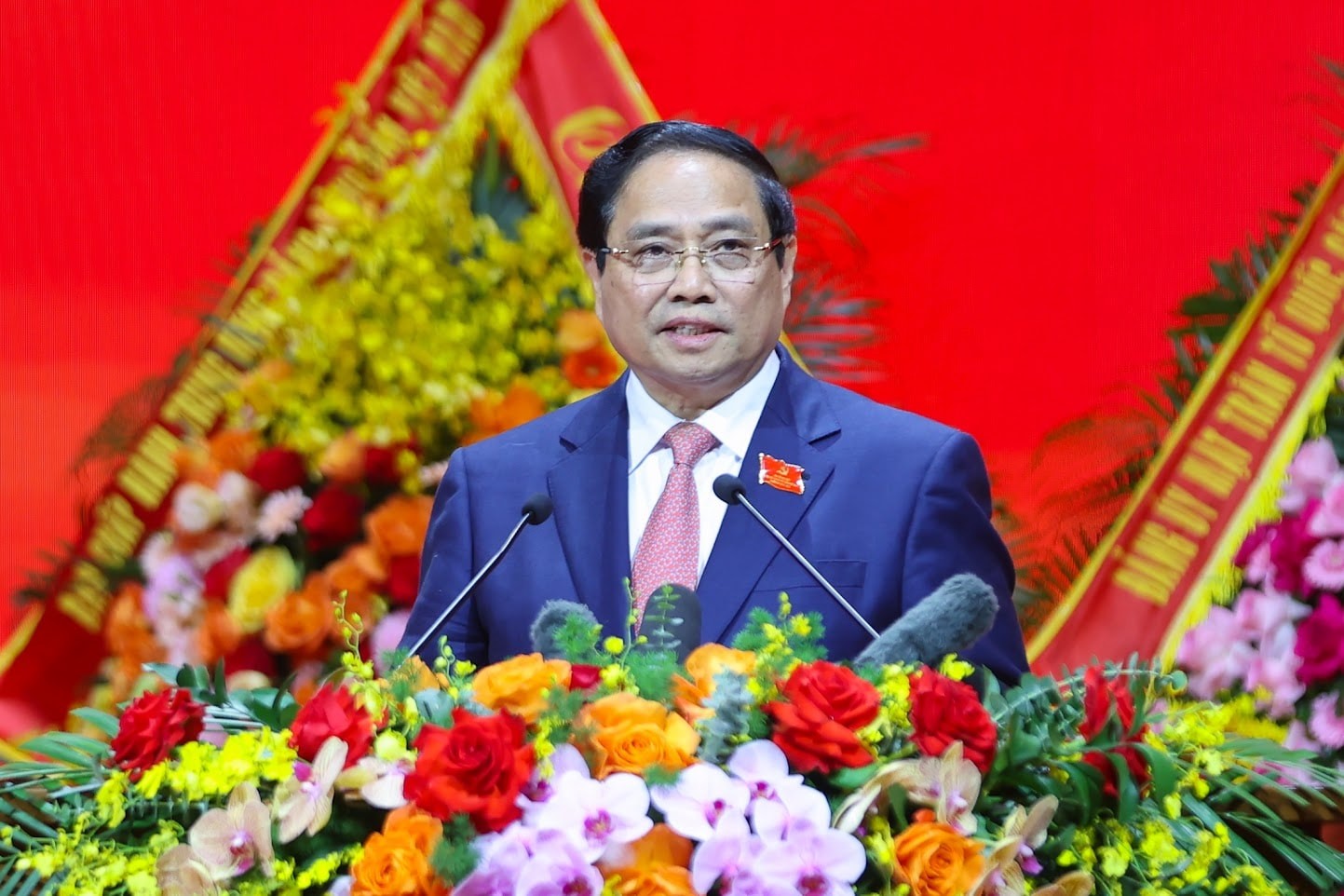 Ủy viên Bộ Chính trị, Bí thư Đảng ủy Chính phủ, Thủ tướng Chính phủ Phạm Minh Chính phát biểu khai mạc đại hội. Ủy viên Bộ Chính trị, Bí thư Đảng ủy Chính phủ, Thủ tướng Chính phủ Phạm Minh Chính phát biểu khai mạc đại hội.