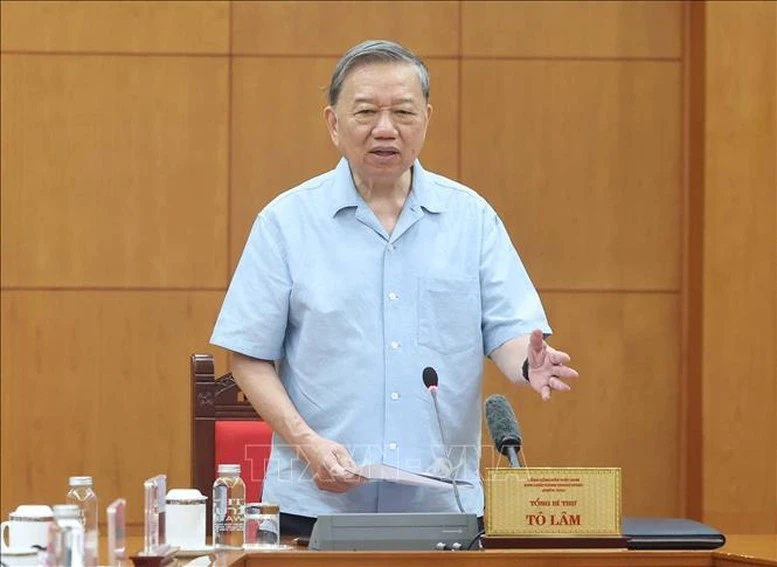 Tổng Bí thư Tô Lâm phát biểu chỉ đạo tại cuộc họp.