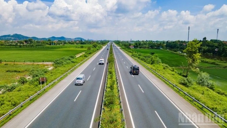 Tuyến cao tốc Cầu Giẽ-Ninh Bình đã được xây dựng lâu năm.