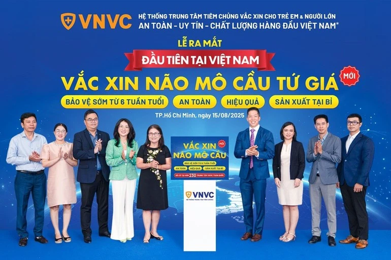 Lễ ra mắt vaccine phòng bệnh do não mô cầu cho trẻ em từ 6 tuần tuổi và người lớn sáng 15/8.