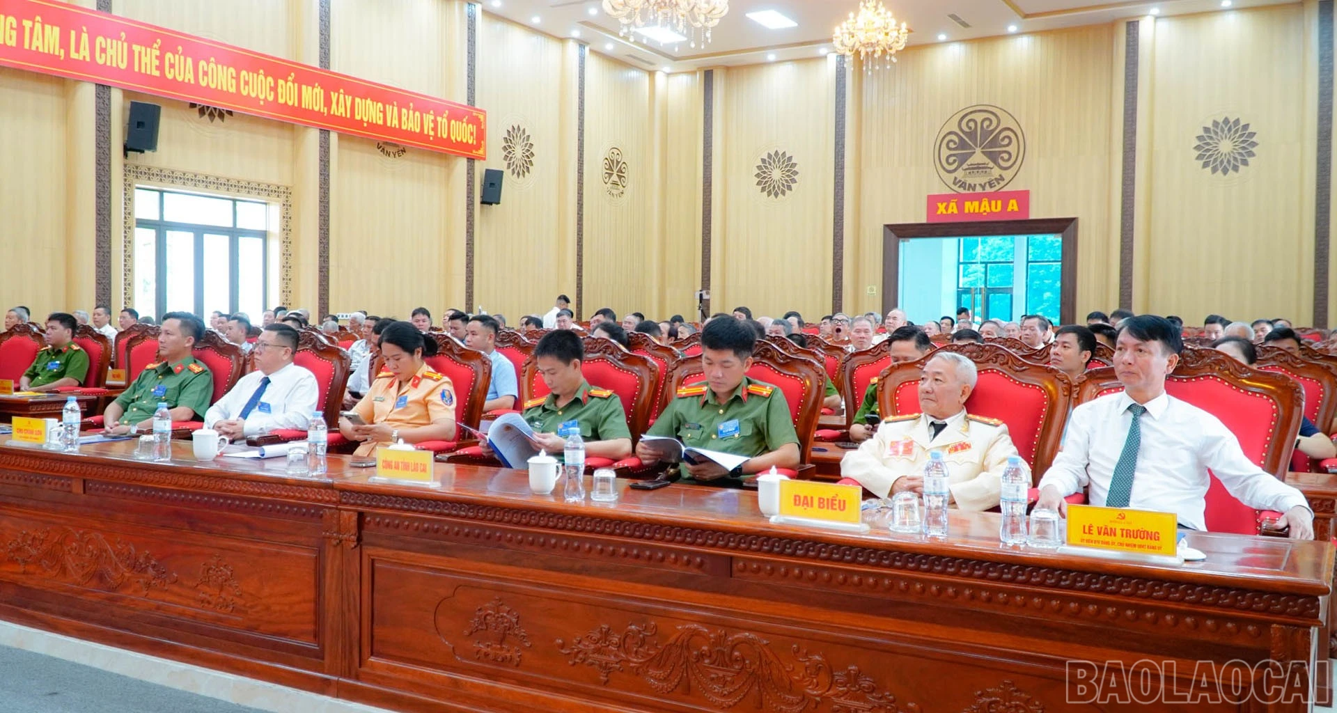 baolaocai-br_canh-dai-hoi.jpg