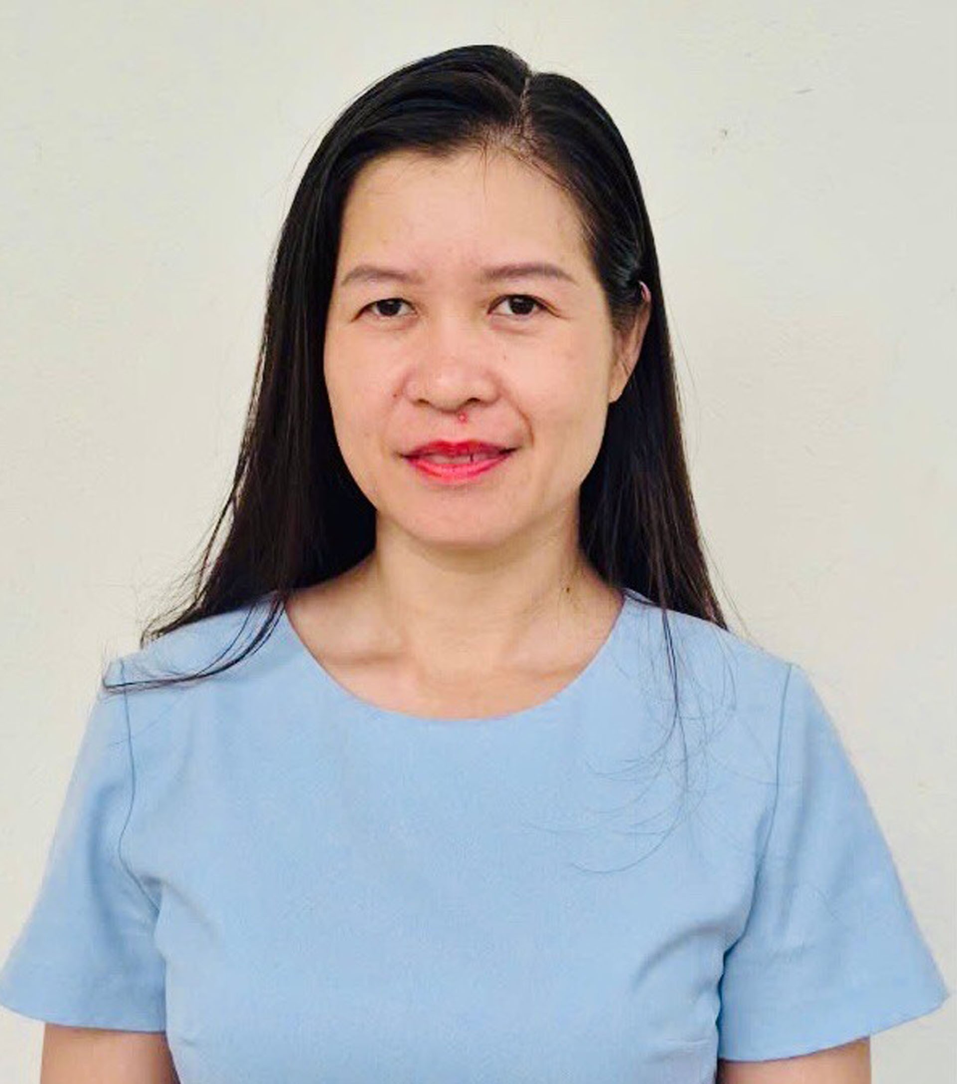 Giảng viên Vũ Thị Hà – Phó Trưởng khoa Văn hóa, Du lịch, Trường Cao đẳng nghề Yên Bái 16-9-co-giao.jpg