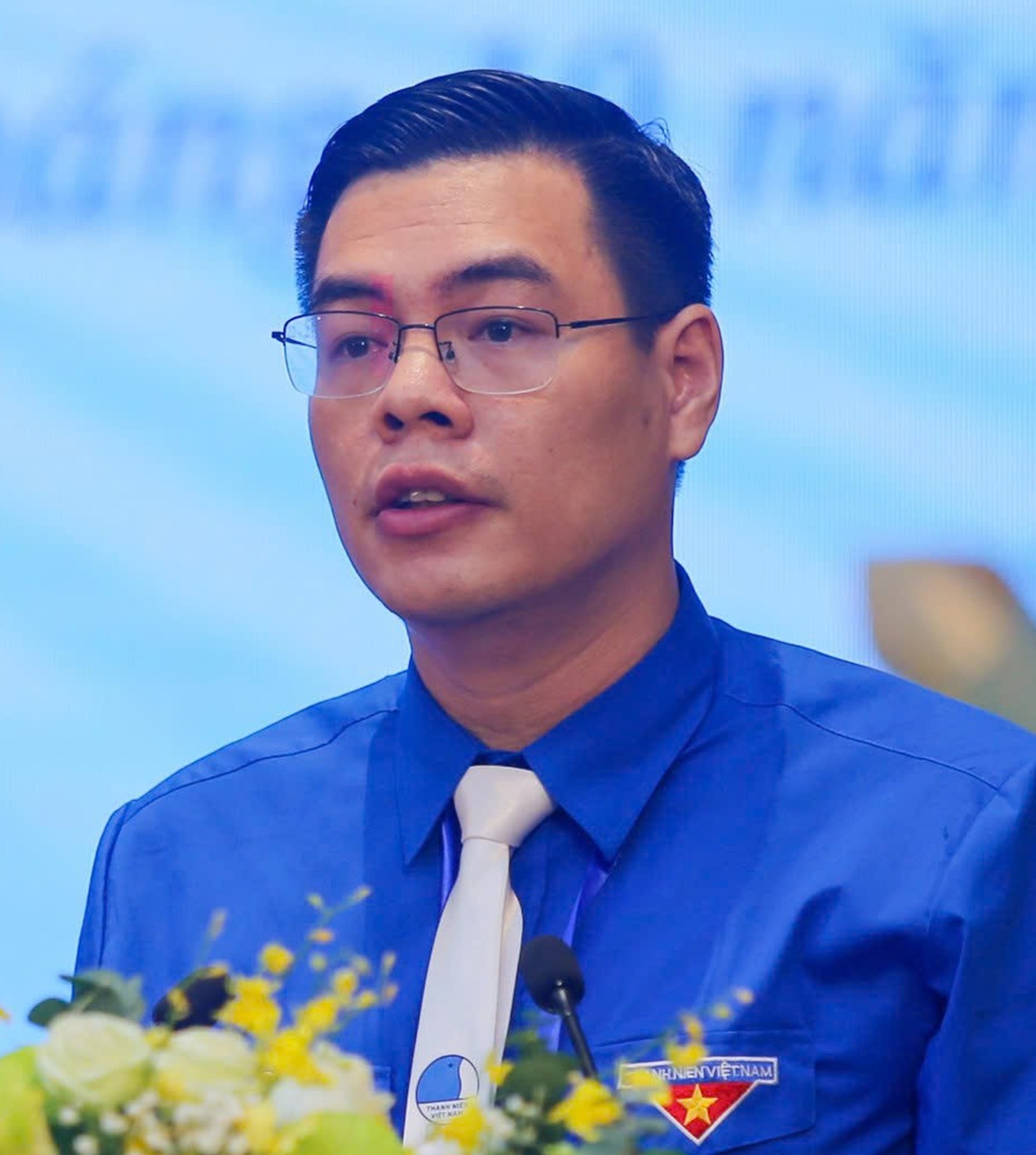 Đồng chí Hà Đức Hải – Phó Chủ tịch Ủy ban MTTQ Việt Nam tỉnh, Bí thư Tỉnh Đoàn Lào Cai. 16-9-onghai.jpg