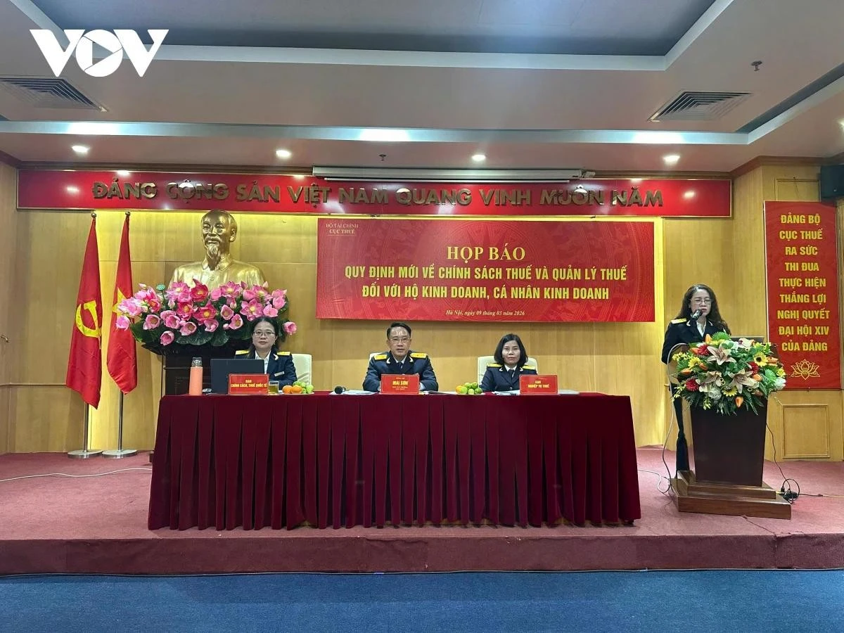 Họp báo về chính sách thuế và quản lý thuế đối với hộ kinh doanh, cá nhân kinh doanh.
