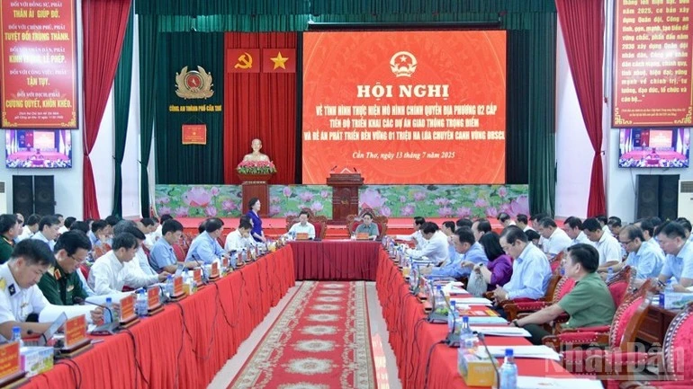 Quang cảnh hội nghị.
