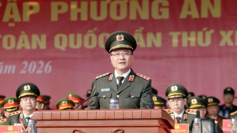 Thượng tướng Phạm Thế Tùng, Thứ trưởng Công an, Trưởng Tiểu ban An ninh trật tự, phát biểu tại Lễ xuất quân và diễn tập bảo đảm an ninh, trật tự Đại hội đại biểu toàn quốc lần thứ XIV của Đảng.