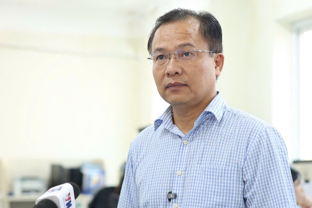 Herr Le Ngoc Quyen, stellvertretender Direktor des Hydrometeorologischen Dienstes in Taipeh. Ông Lê Ngọc Quyền, Phó Giám đốc Đài Bắc Bộ, Cục Khí tượng Thuỷ văn.