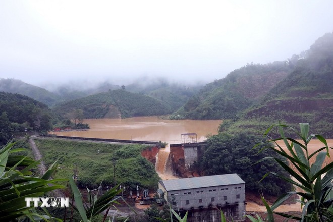 Vị trí đập thủy điện Bắc Khê 1, xã Tân Tiến, tỉnh Lạng Sơn bị vỡ. Vị trí đập thủy điện Bắc Khê 1, xã Tân Tiến, tỉnh Lạng Sơn bị vỡ.