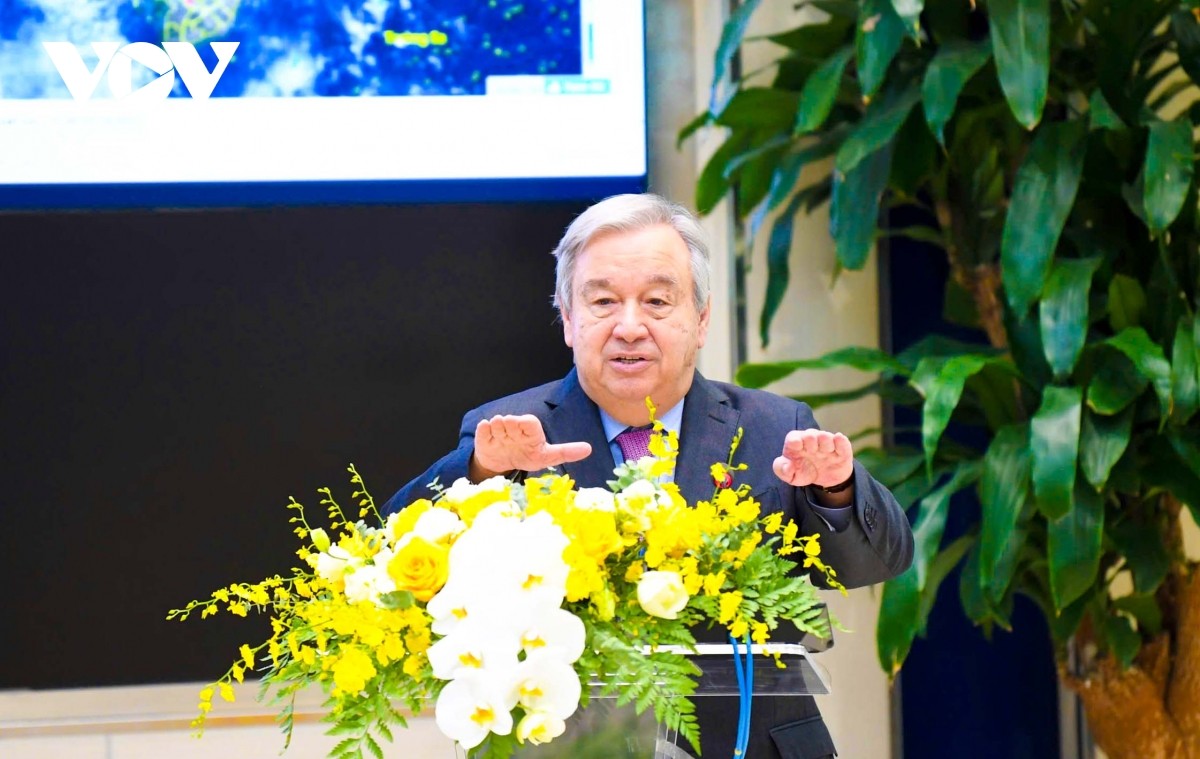 Ông António Guterres, Tổng Thư ký Liên Hợp Quốc nhấn mạnh các hiện tượng thời tiết cực đoan đang gia tăng nhanh chóng, đồng thời kêu gọi cộng đồng quốc tế tăng cường hệ thống quan trắc, dự báo và cảnh báo sớm...