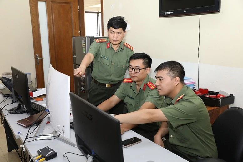 Lực lượng công an triển khai các biện pháp nghiệp vụ để phát hiện và triệt phá các đường dây tội phạm sử dụng công nghệ cao
