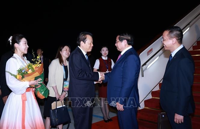 Lễ đón Thủ tướng Phạm Minh Chính đến Thiên Tân, bắt đầu chuyến tham dự Hội nghị Thượng đỉnh Tổ chức Hợp tác Thượng Hải (SCO) 2025. Lễ đón Thủ tướng Phạm Minh Chính đến Thiên Tân, bắt đầu chuyến tham dự Hội nghị Thượng đỉnh Tổ chức Hợp tác Thượng Hải (SCO) 2025.