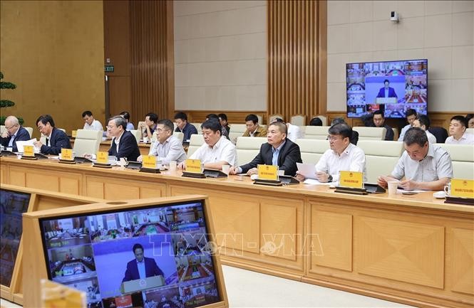 Các nhà thầu, đơn vị thi công tham dự Phiên họp lần thứ 21 của Ban Chỉ đạo.