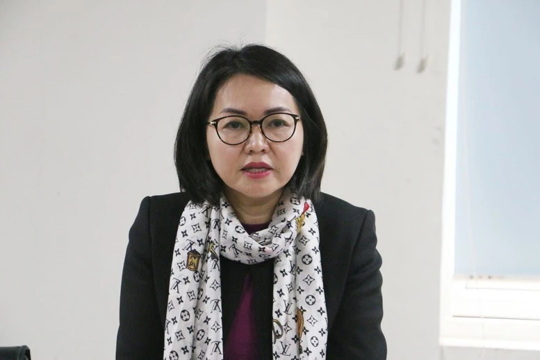 Bà Trần Việt Nga