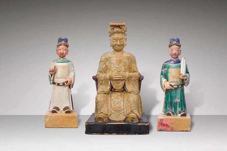 Cụm tượng Địa quan Đại đế