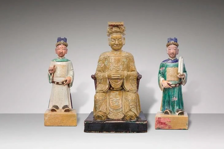 Cụm tượng Địa quan Đại đế