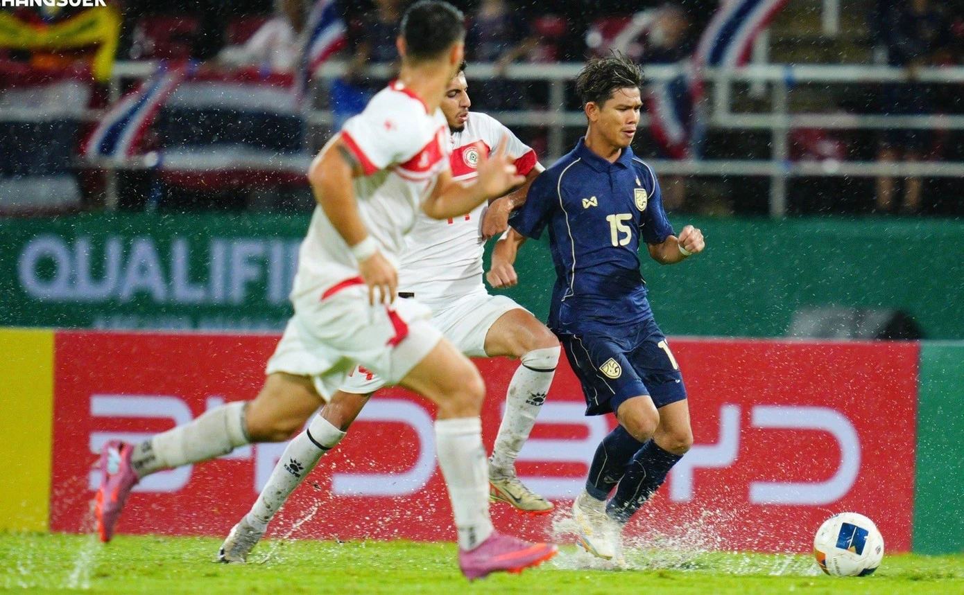 Thái Lan suýt thua Lebanon