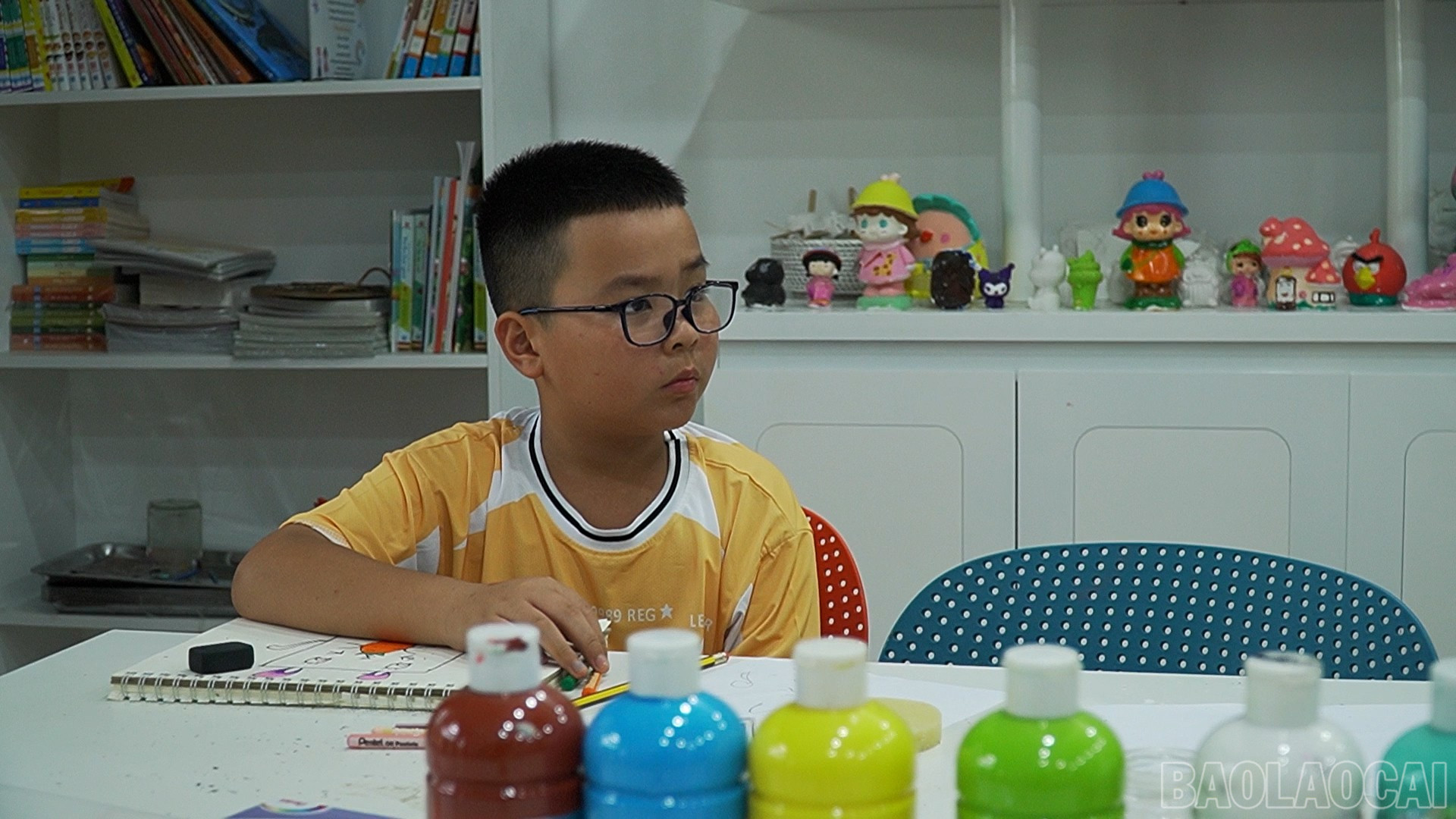 Tiệm Tý Toáy trở thành điểm đến yêu thích của học sinh. baolaocai-br_2.jpg