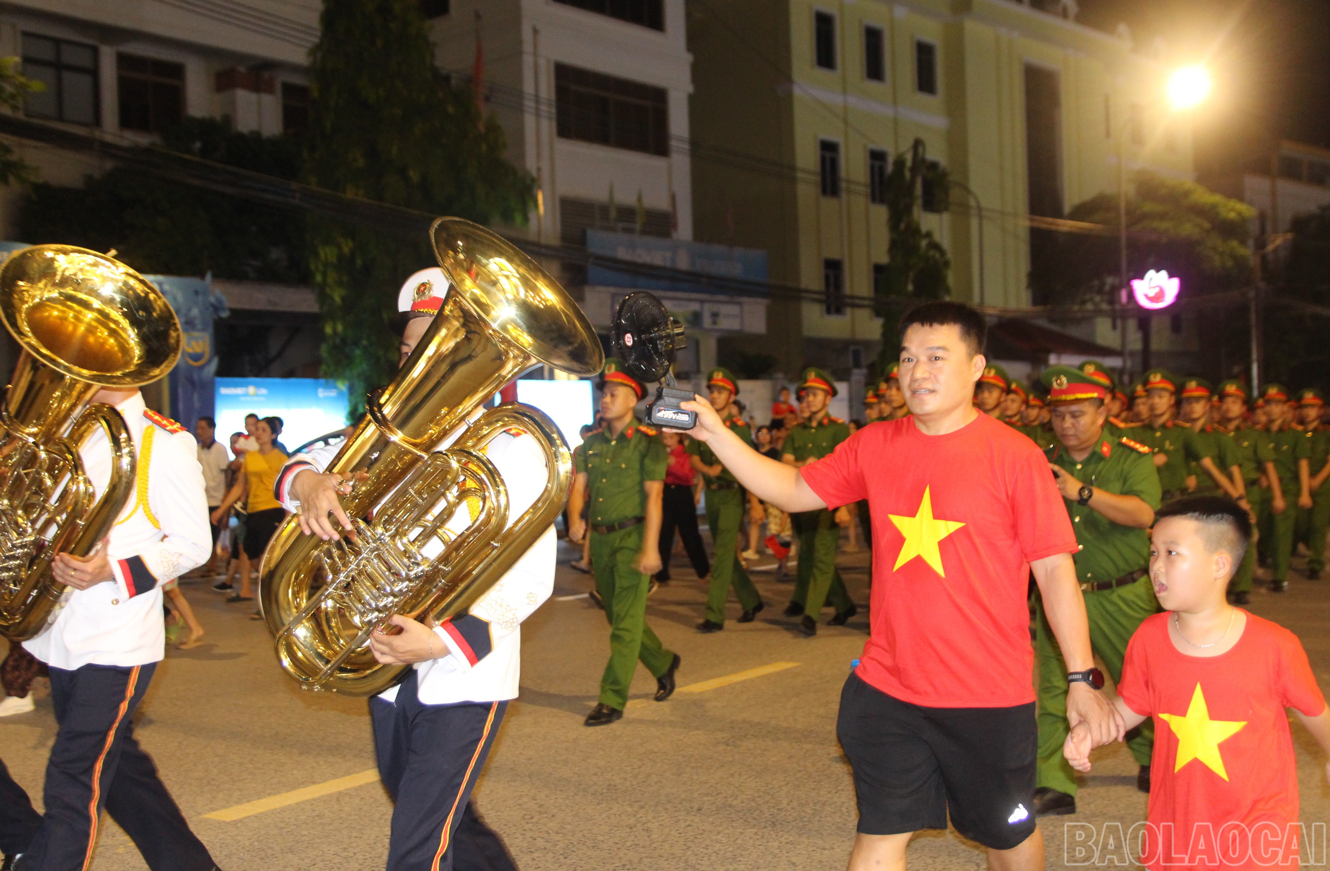 baolaocai-br_11.jpg