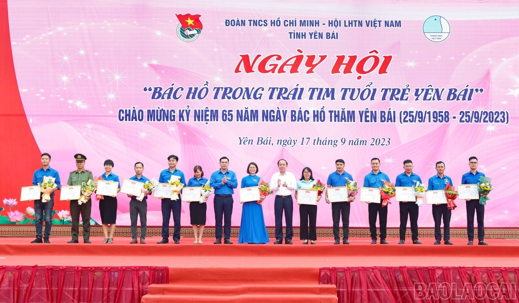 baolaocai-br_anh-6-ngay-hoi-bac-ho-trong-trai-tim-tuoi-tre-yen-bai-khoi-day-tinh-yeu-que-huong.jpg