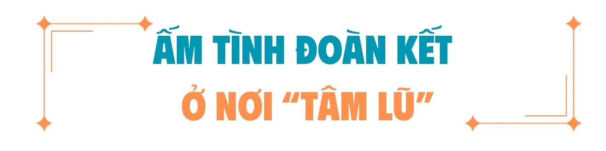 am-tinh-doan-ket-o-noi-tam-lu-1.jpg