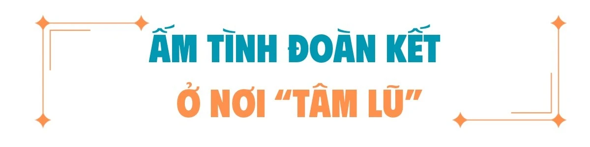 am-tinh-doan-ket-o-noi-tam-lu-1.jpg