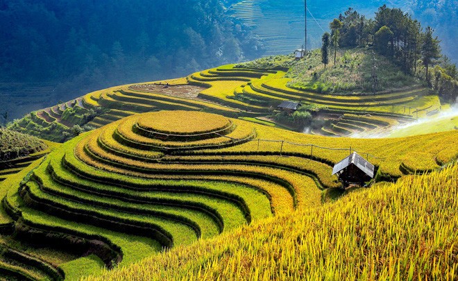 Ruộng bậc thang Mù Cang Chải, tạo ra các sản phẩm du lịch đậm đà bản sắc văn hóa dân tộc r-1584505029528160339708-1584523601964-1584523601964888086152.jpg