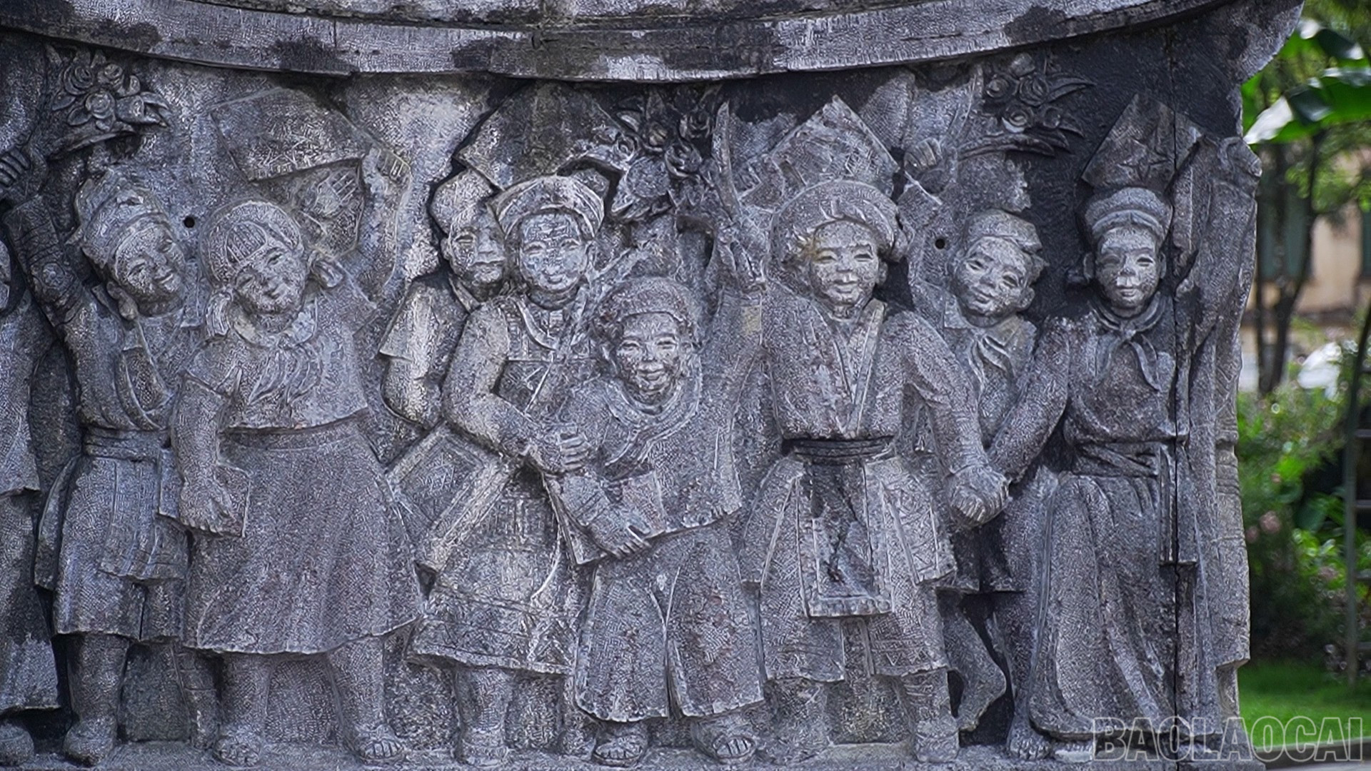Công trình Đài sen Thư Bác. baolaocai-br_4.jpg