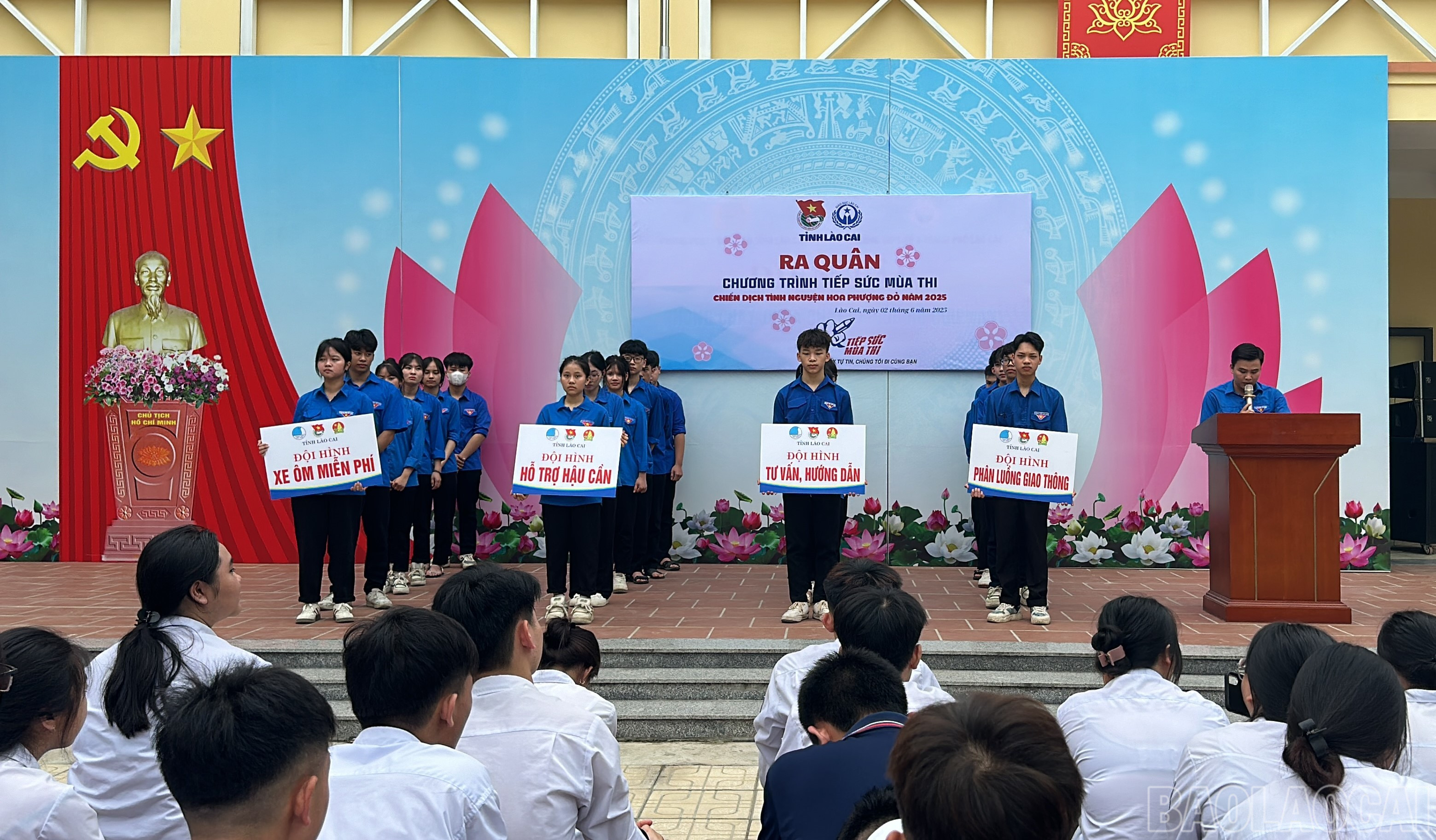 Volunteer teams launch. baolaocai-br_3.jpg
