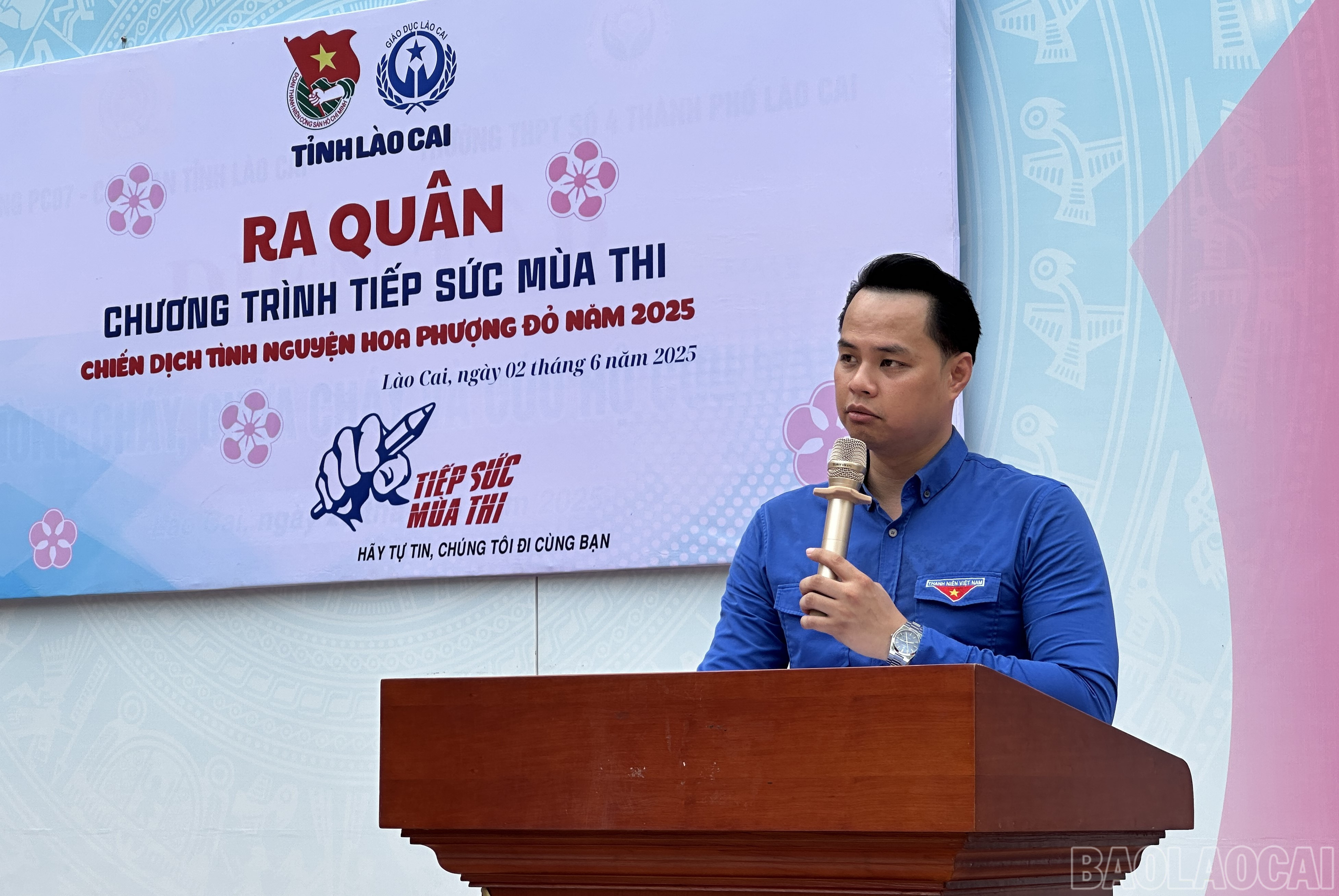Comrade Hoang Manh Linh, Deputy Secretary of the Provincial Youth Union, Chairman of the Provincial Youth Union Council spoke at the ceremony. baolaocai-br_2.jpg