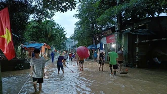 Chưa đến 1 tháng, Quang Kim ngập 2 lần