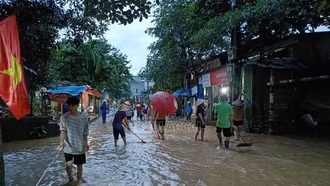 Chưa đến 1 tháng, Quang Kim ngập 2 lần