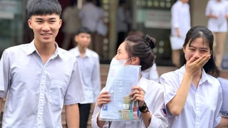 Buổi thi đầu tiên: 34 thí sinh vắng thi môn Ngữ văn