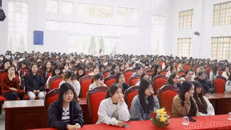 Hơn 1.400 sinh viên tham dự “Tuần sinh hoạt công dân – sinh viên”