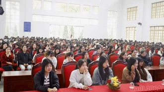 Hơn 1.400 sinh viên tham dự “Tuần sinh hoạt công dân – sinh viên”