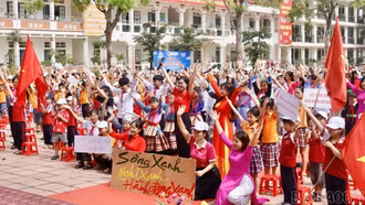 Phát động Chiến dịch “Clean Up Việt Nam" lần 7